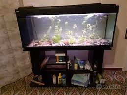 Acquario 200L con Mobile e Accessori in Vendita